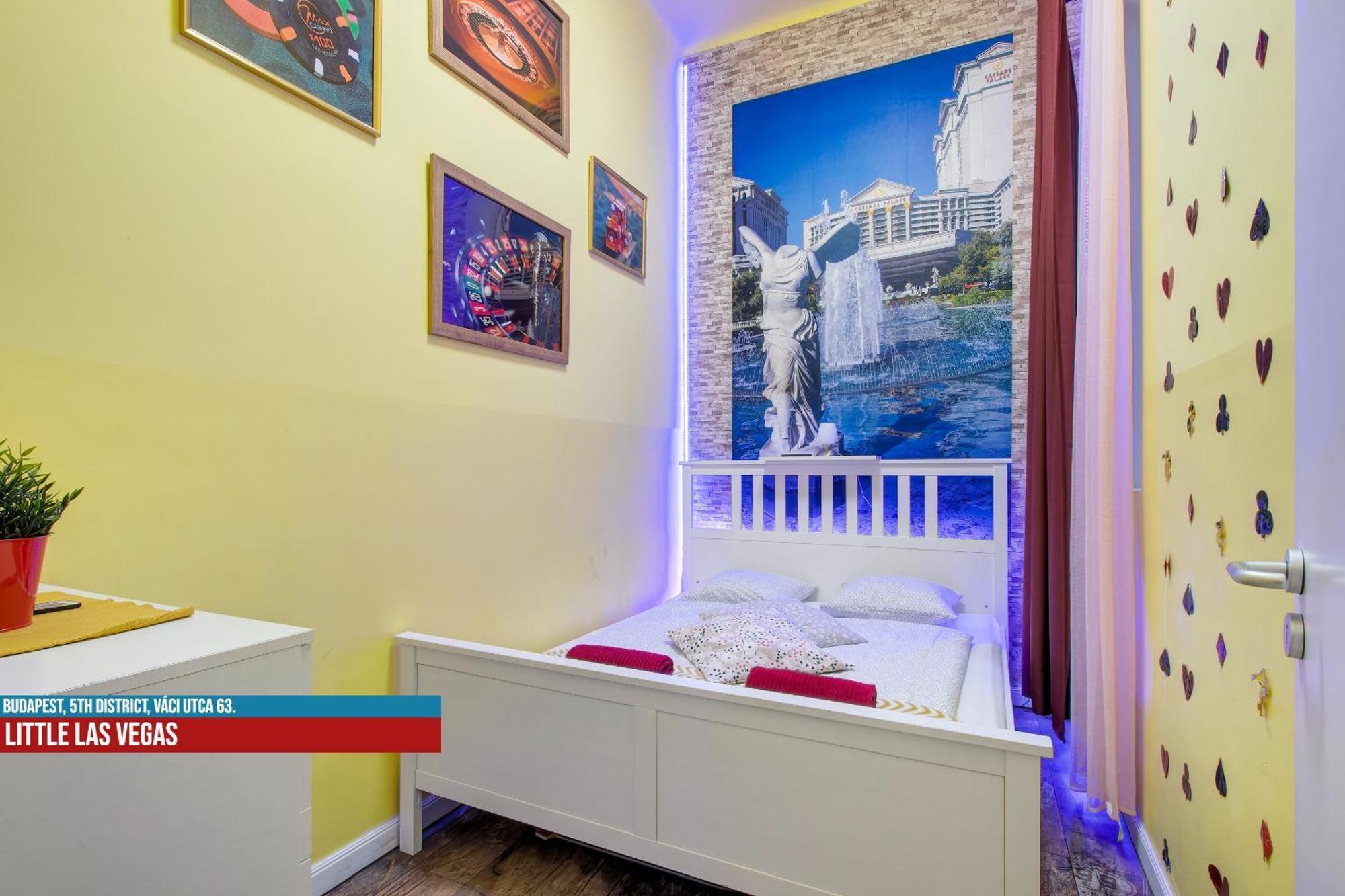 Little Americas Main Street Apartments Budapest Exterior photo